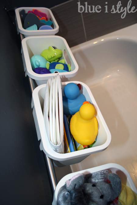 Bath tub toy storage