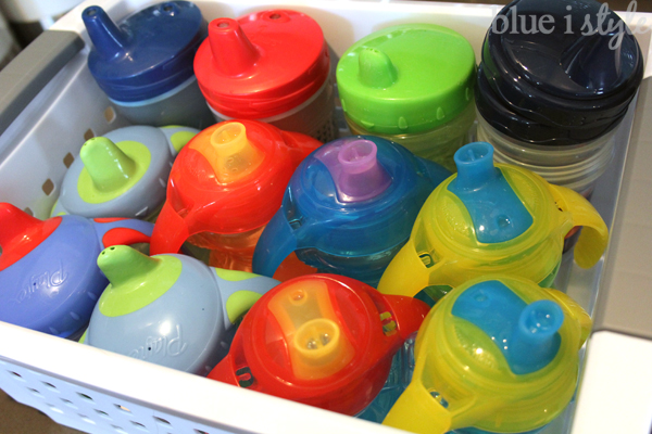 five minute friday} Water Bottle Storage