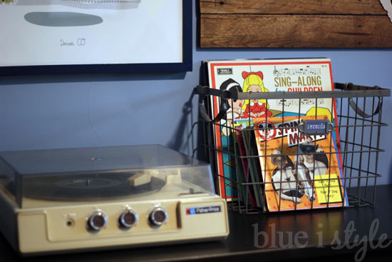 Record Player in Boy's Bedroom