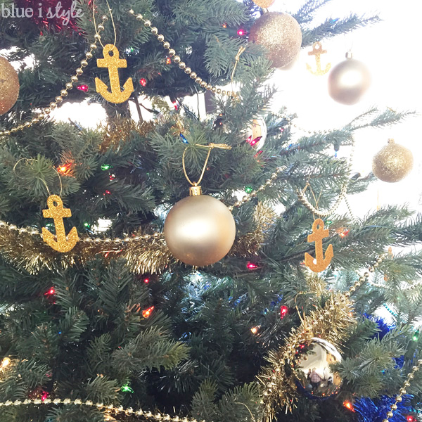 DIY gold glitter anchor Christmas tree ornaments