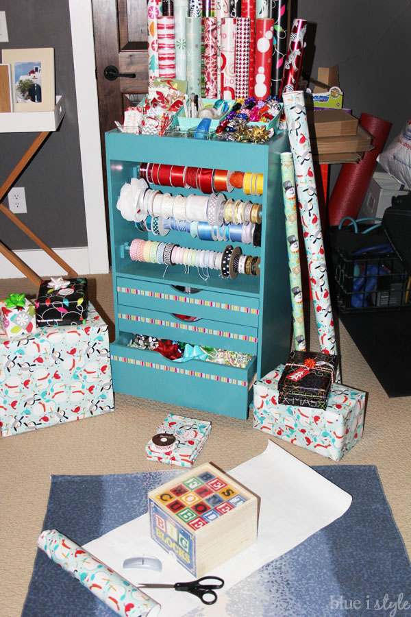 How to Organize Gift Wrap In a Closet - Blue i Style