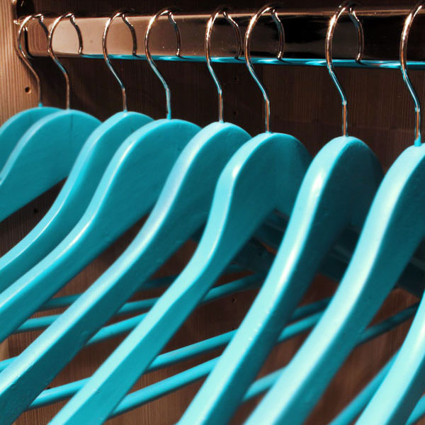 Pretty Painted Hangers - Blue i Style