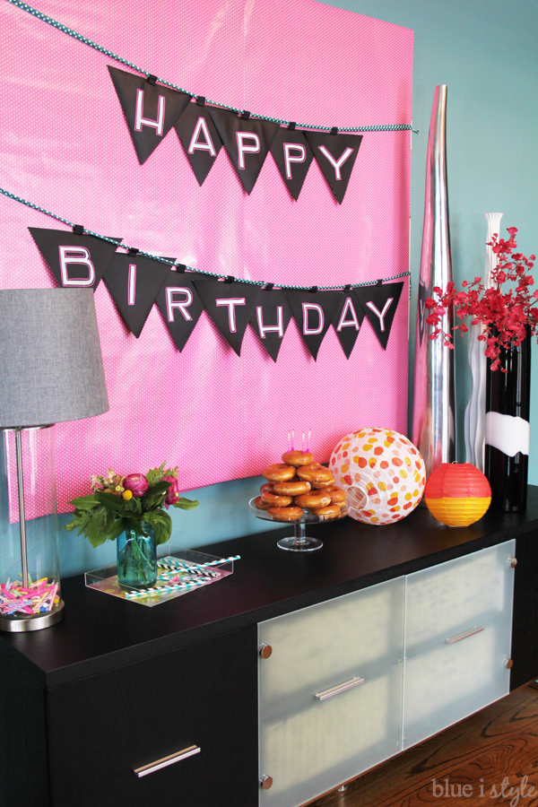 DIY Birthday Banner Ideas - How to Make a Fabric Banner with Chalkboard Fabric