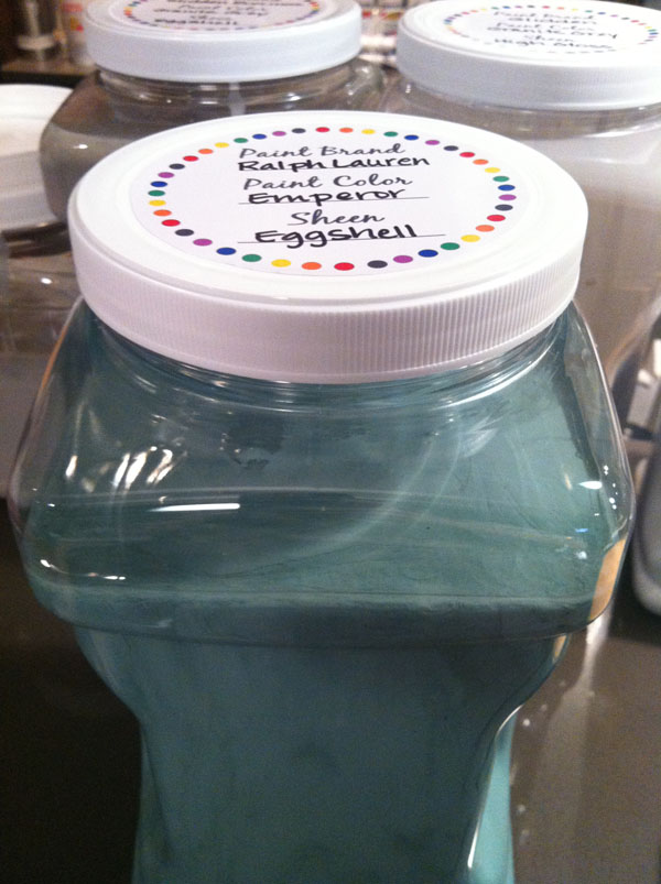 How to Store Leftover Paint + Free Printable Paint Labels - Blue i