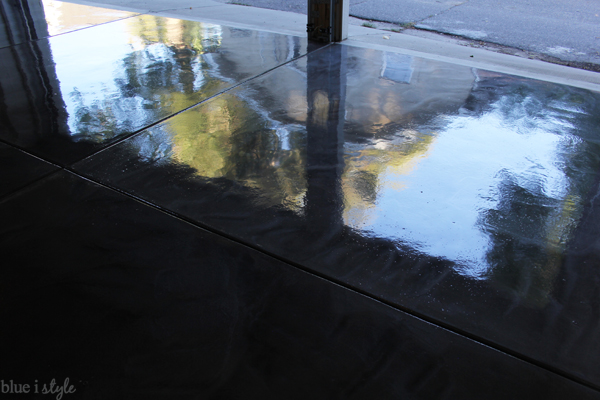 Reflections in metallic garage floor finish
