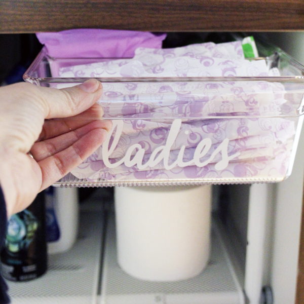 How to store feminine products and organize tampons and pads