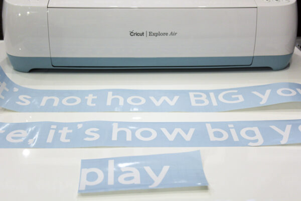 Make Vinyl Wall Quotes Using Your Cricut Die Cut Machine - FeltMagnet