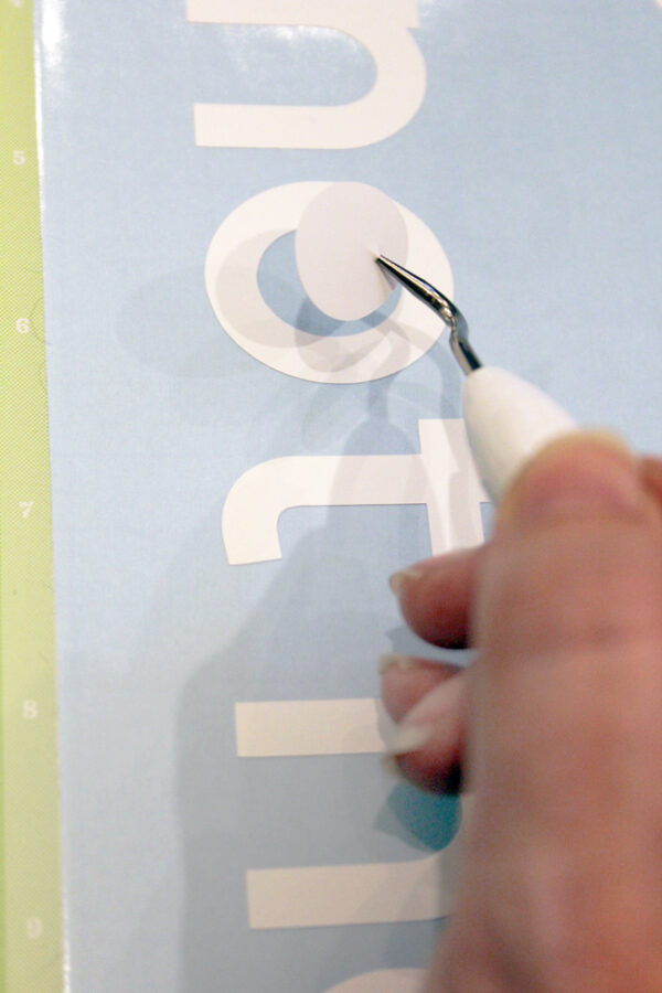 How to Create Wall Words Using Cricut
